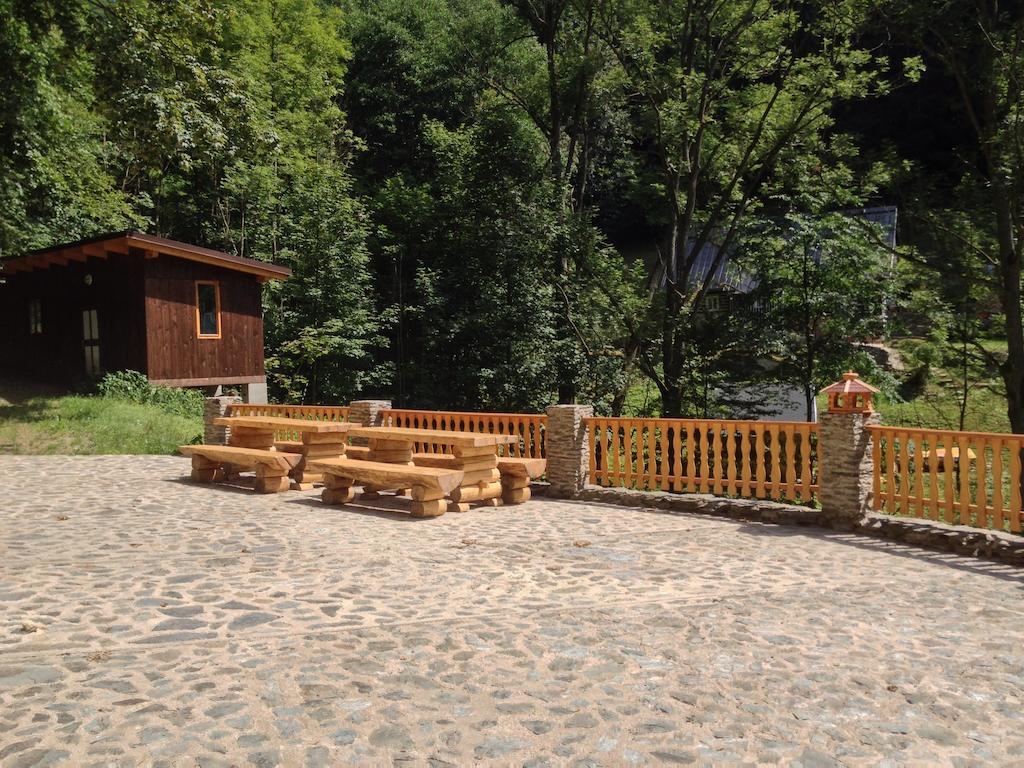 Chata Hokejka Rokytnice nad Jizerou Luaran gambar